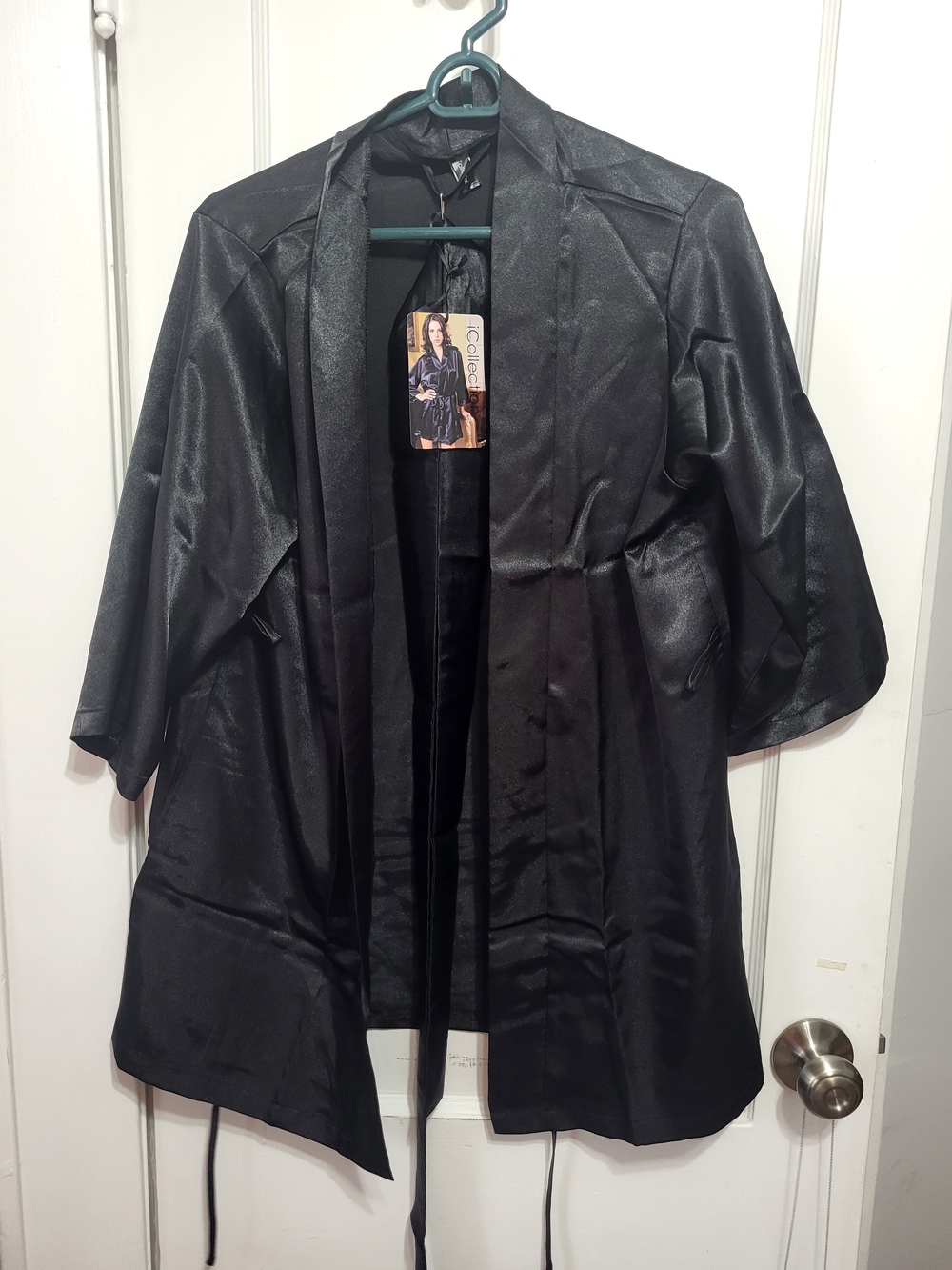 ICOLLECTION Black Satin Kimono‎ Robe Small/medium